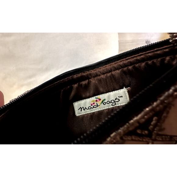 Vintage MAD Bags Bronze Beaded Clutch – Mother of Pearl Accent Wristlet - Picture 2 of 2